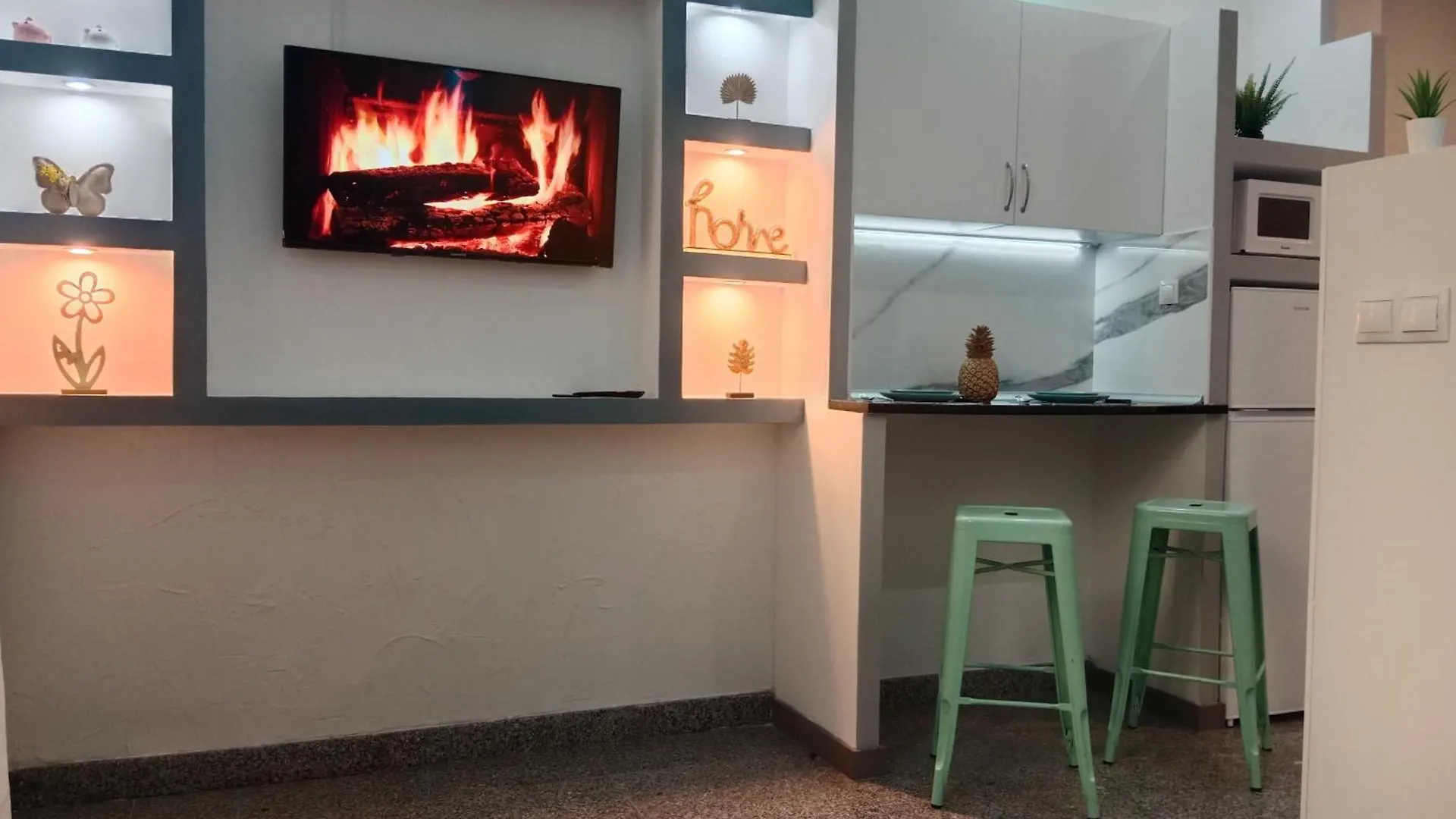 Estudios Centricos Rh - Altamar Santander Apartamento