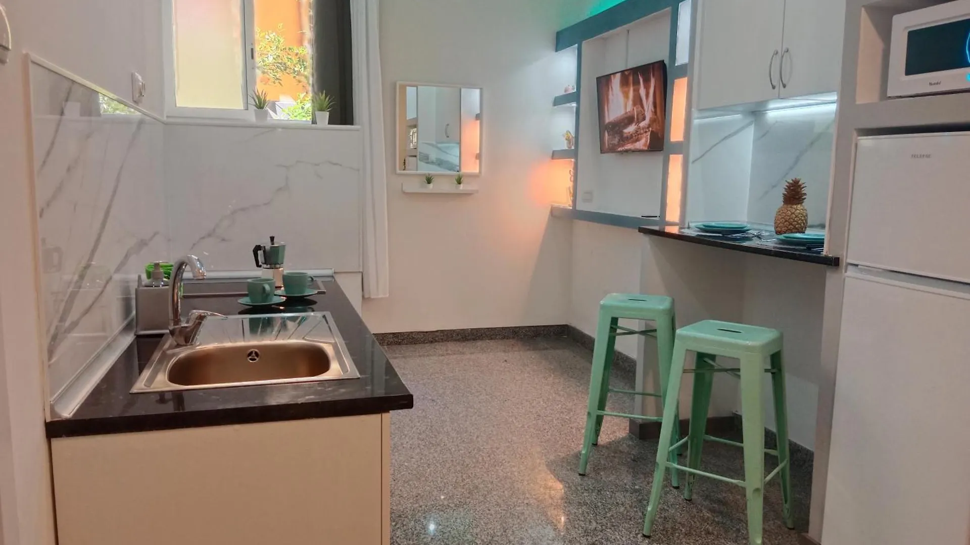 Estudios Centricos Rh - Altamar Santander Apartamento